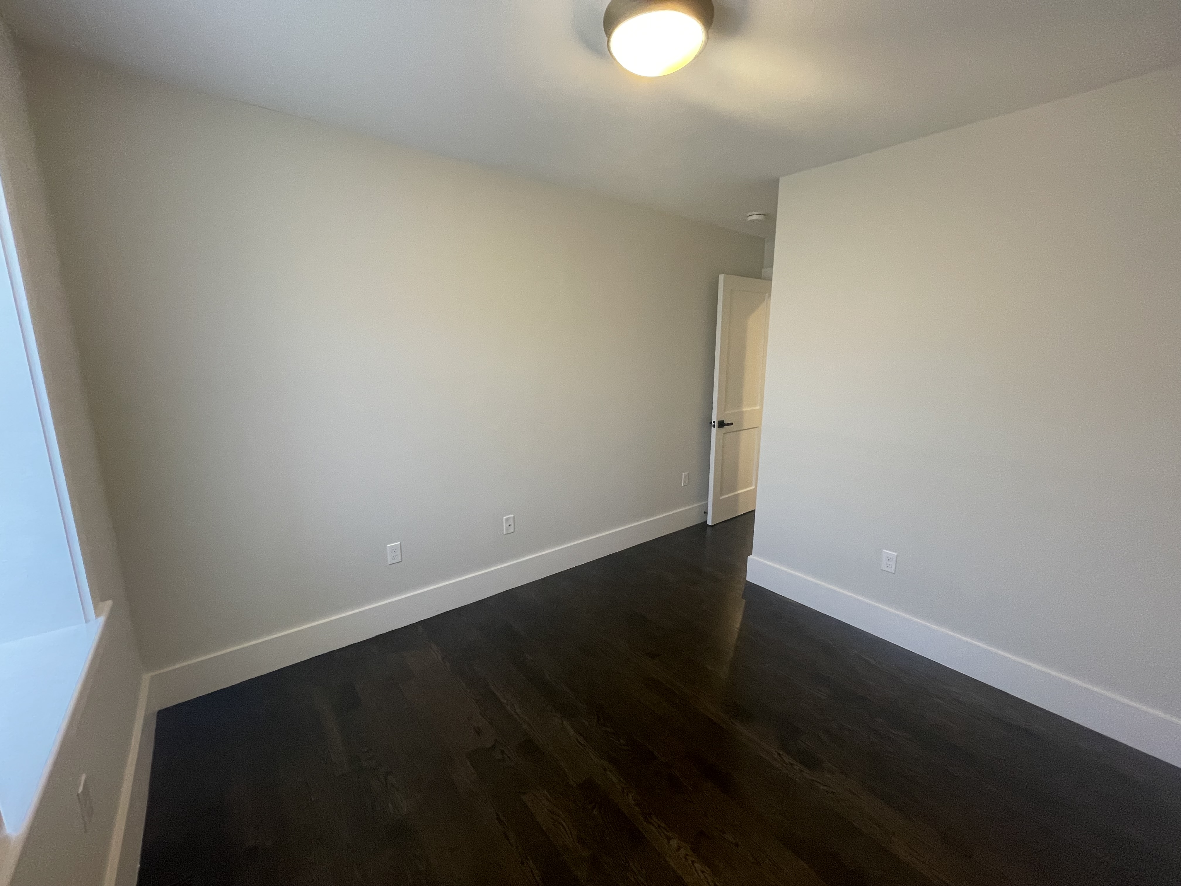 81 Walnut St, Dorchester