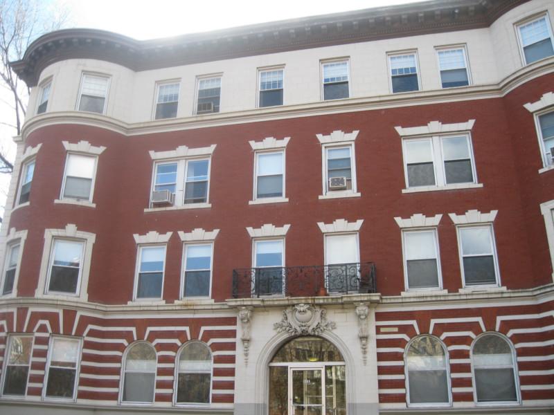 1595 Beacon St, Coolidge Corner