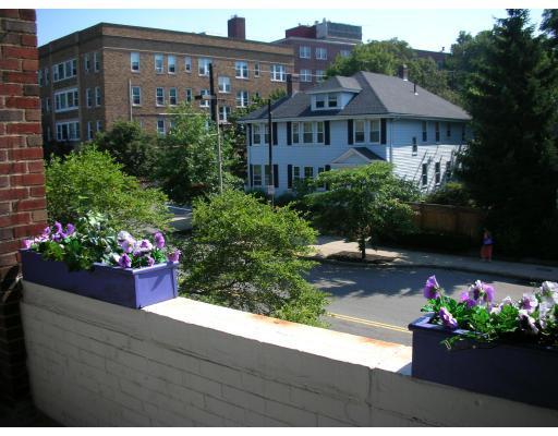 321 Huntington Ave, Jamaica Plain