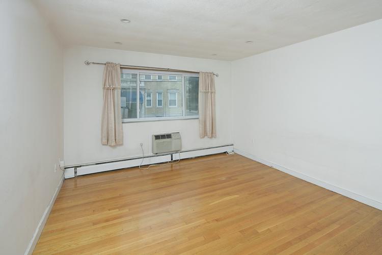 34 Gardner St, Coolidge Corner