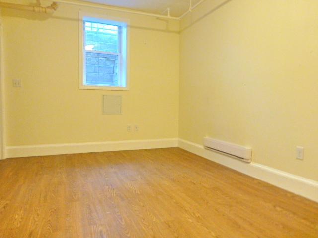 33 Lancaster Ter, Coolidge Corner