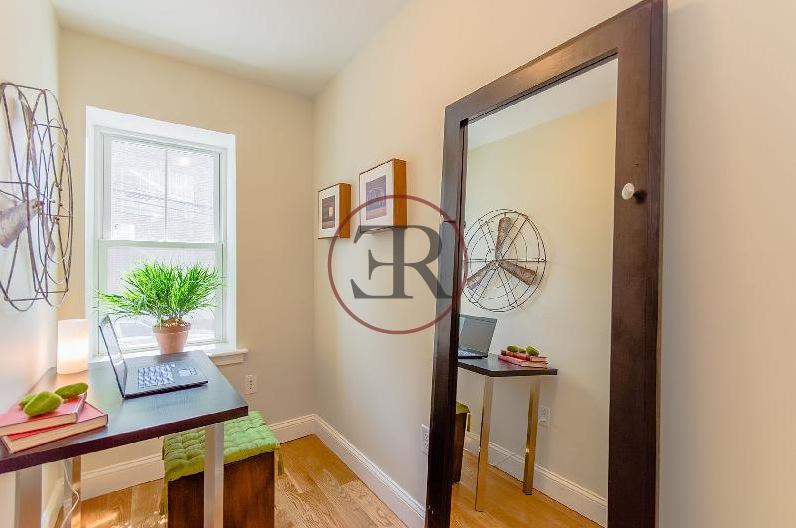 54 Kent St, Brookline Village