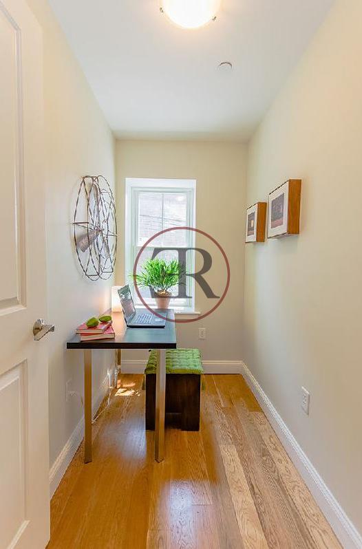 54 Kent St, Brookline Village