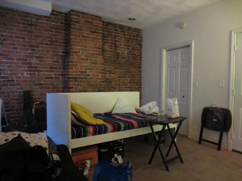 218 Hemenway St, Fenway