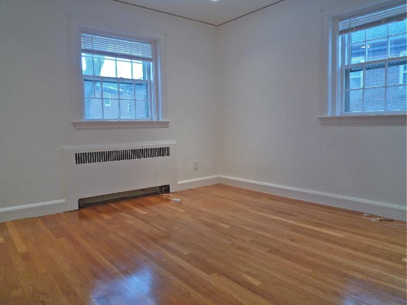 67 Wyman St, Newton