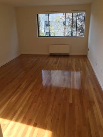 40 Williams St, North Brookline