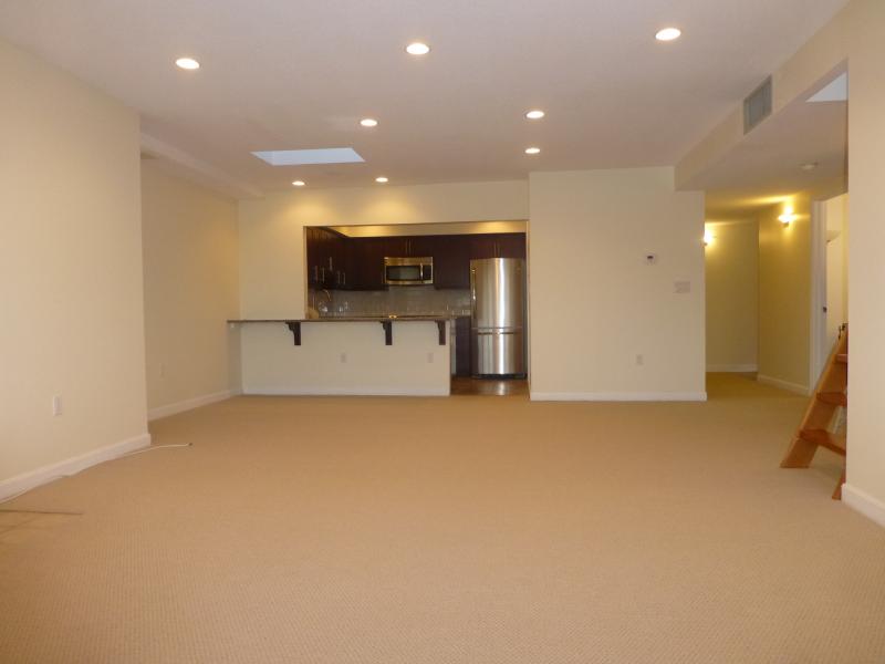 59 Brainerd Rd, Allston