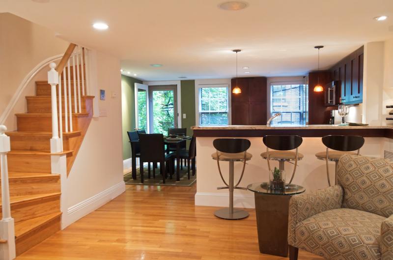 33 Gray St, South End