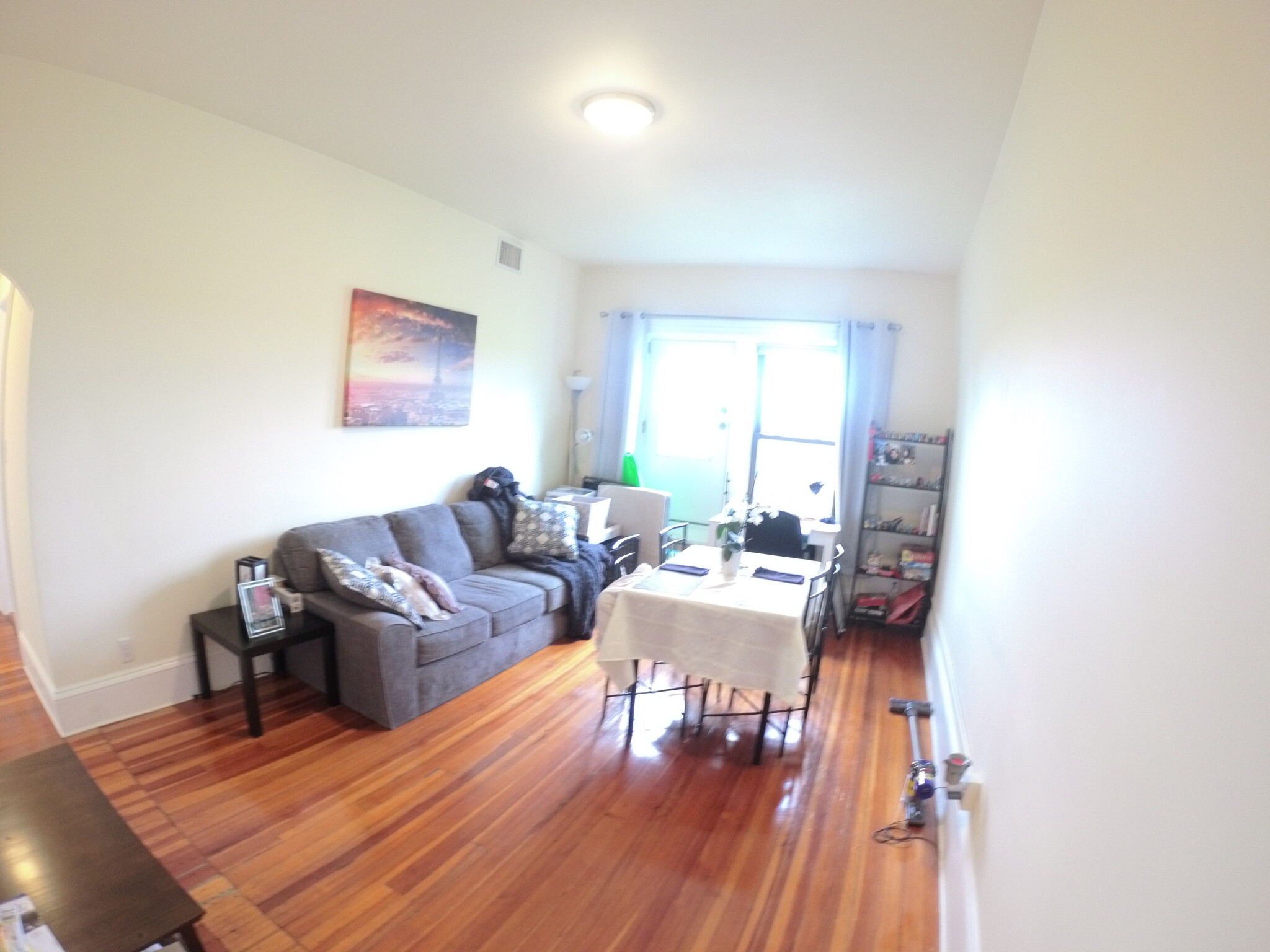 Photos of apartment on Beacon St.,Brookline MA 02446