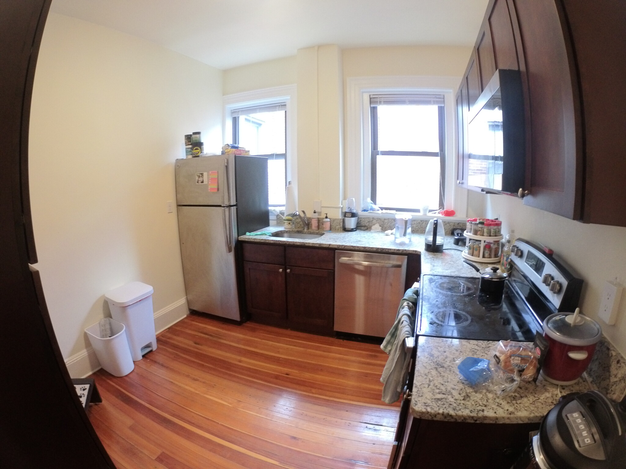 Photos of apartment on Beacon St.,Brookline MA 02446