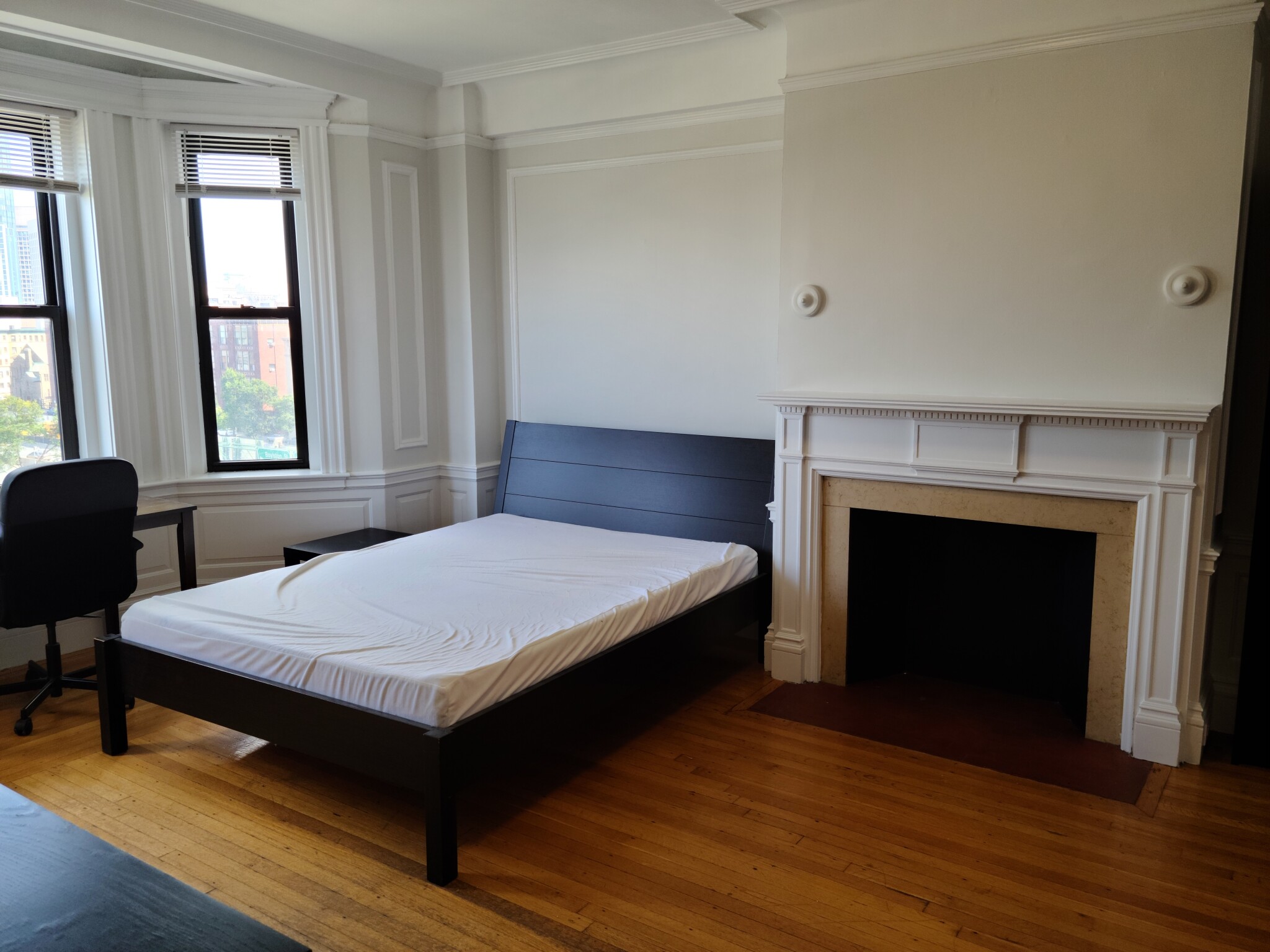 464 Commonwealth Ave, Fenway