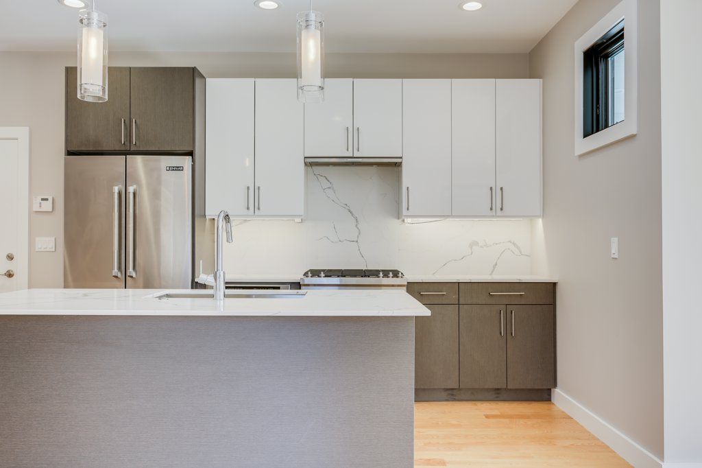 186 West 2nd St, South Boston