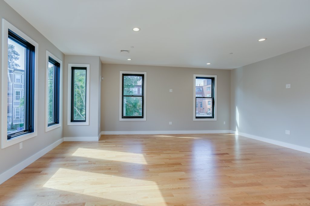 186 West 2nd St, South Boston