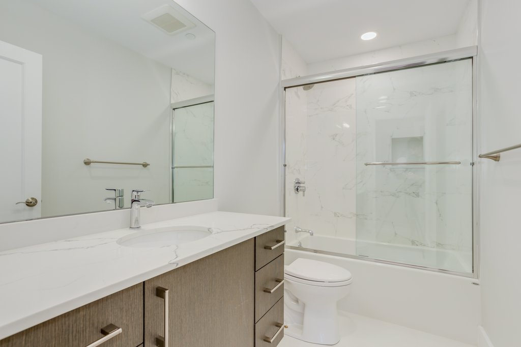 186 West 2nd St, South Boston