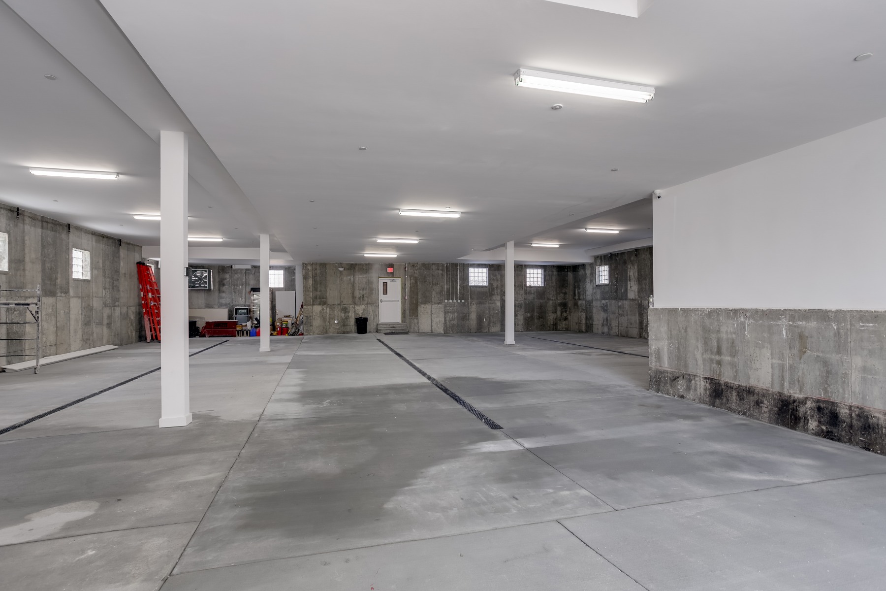 186 West 2nd St, South Boston