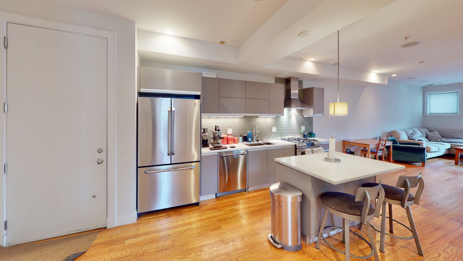 288 C St, South Boston