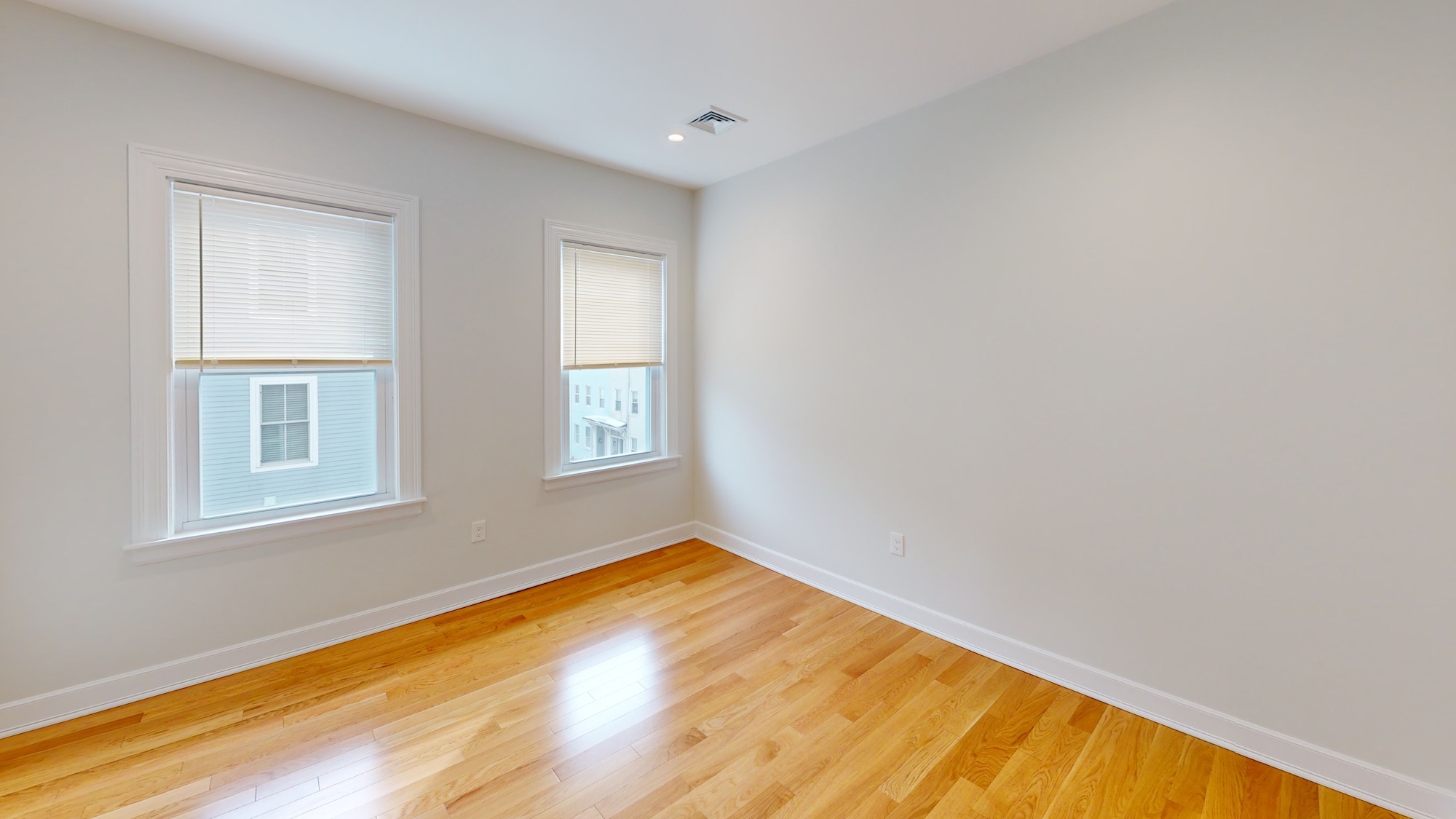 1 Sayward Pl, South Boston