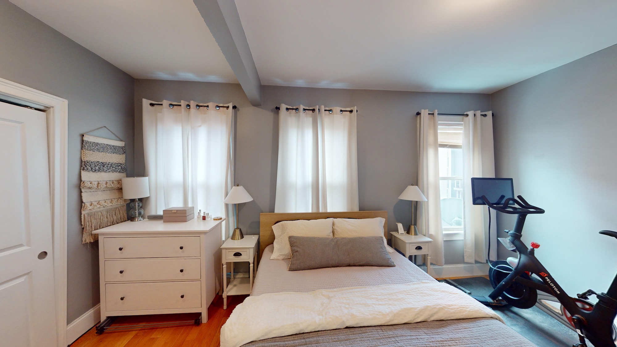 536 East 3rd St, South Boston