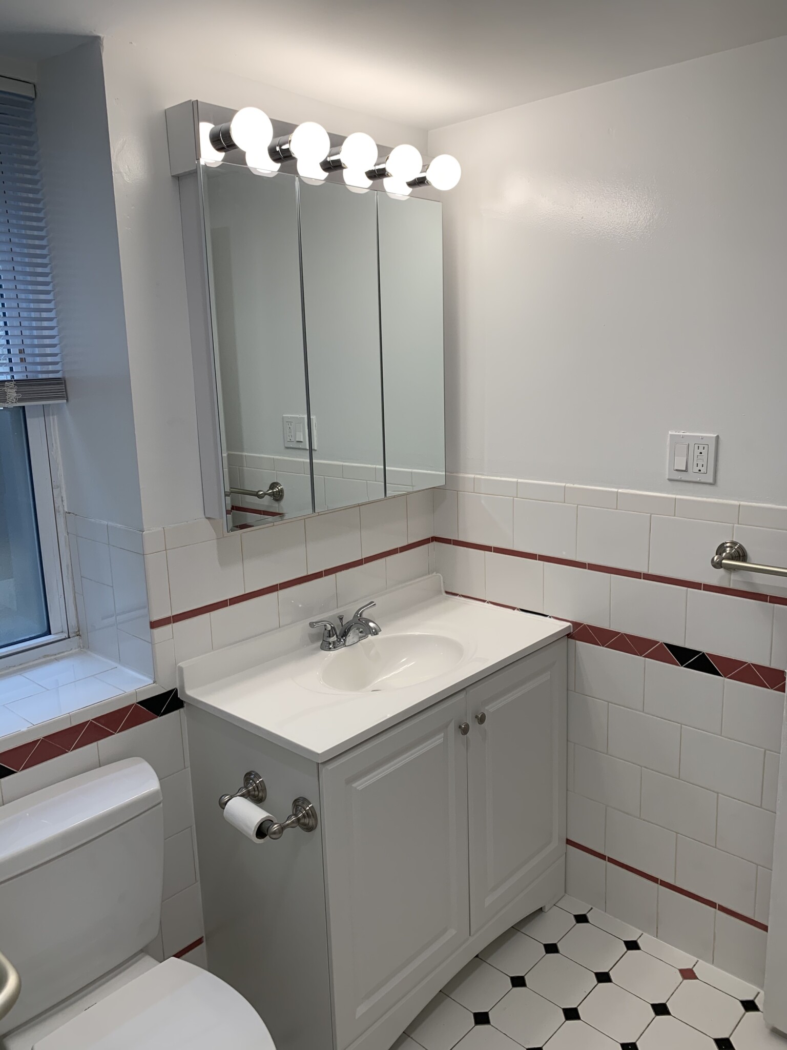 1750 Commonwealth Ave, Brighton