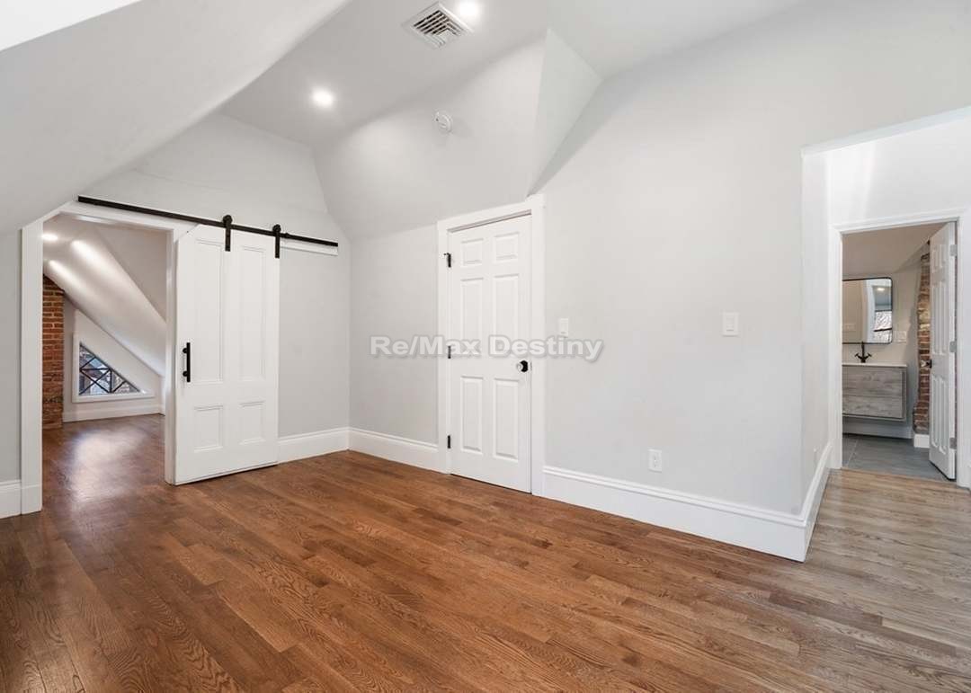 Photos of apartment on Monadnock St.,Boston MA 02125
