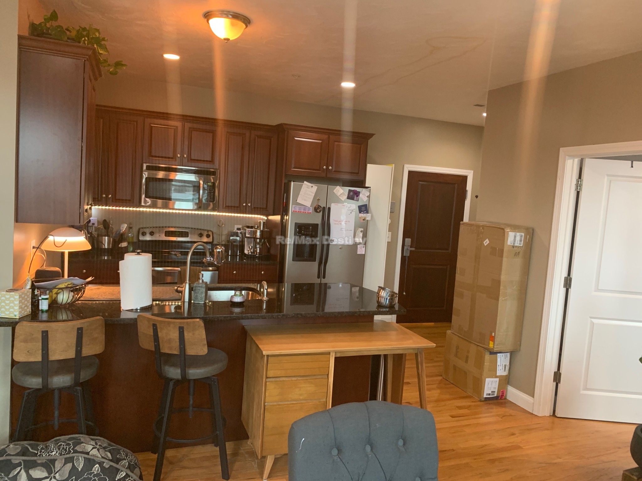 Pictures of  property for rent on Fellsway W, Somerville, MA 02145