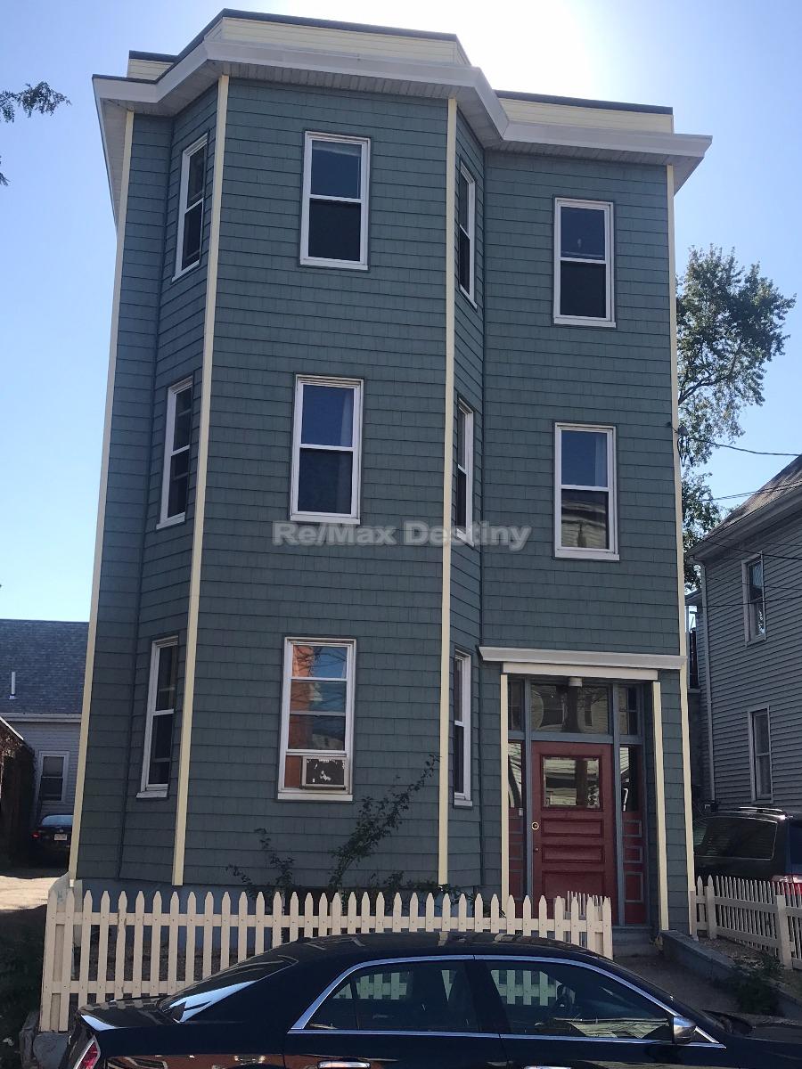 2 bed, 1 bath apartment for rent at 30 Otis St Unit 3 COPY, Somerville — photo 6 of 12