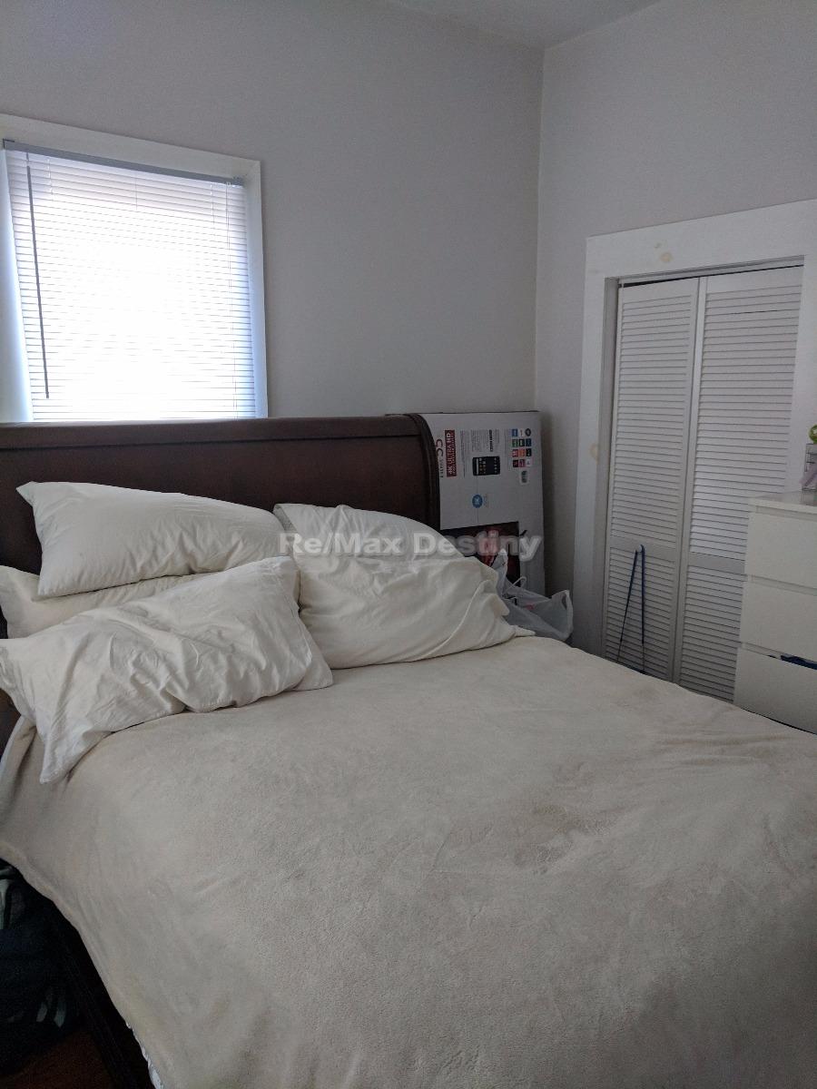 142 Webster Ave, Inman Square