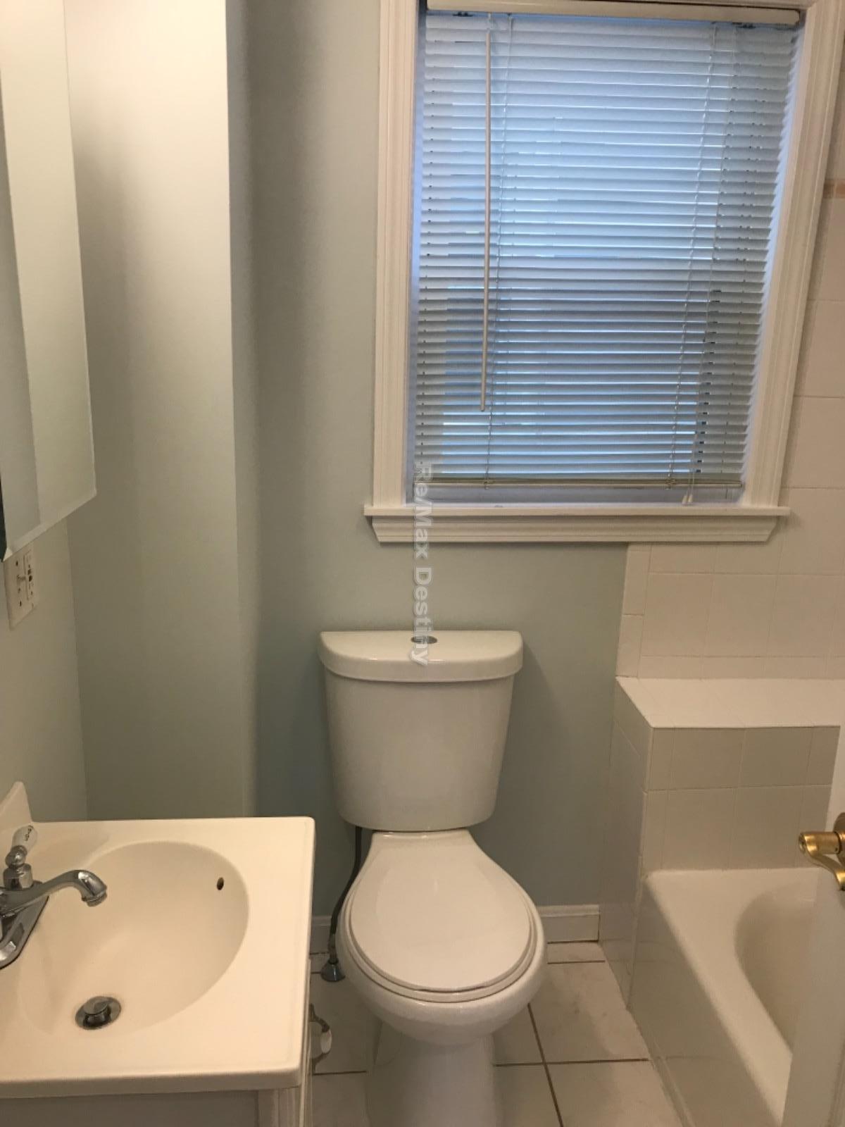 2 bed, 1 bath apartment for rent at 62 Grant St Unit 1, Somerville — photo 26 of 26
