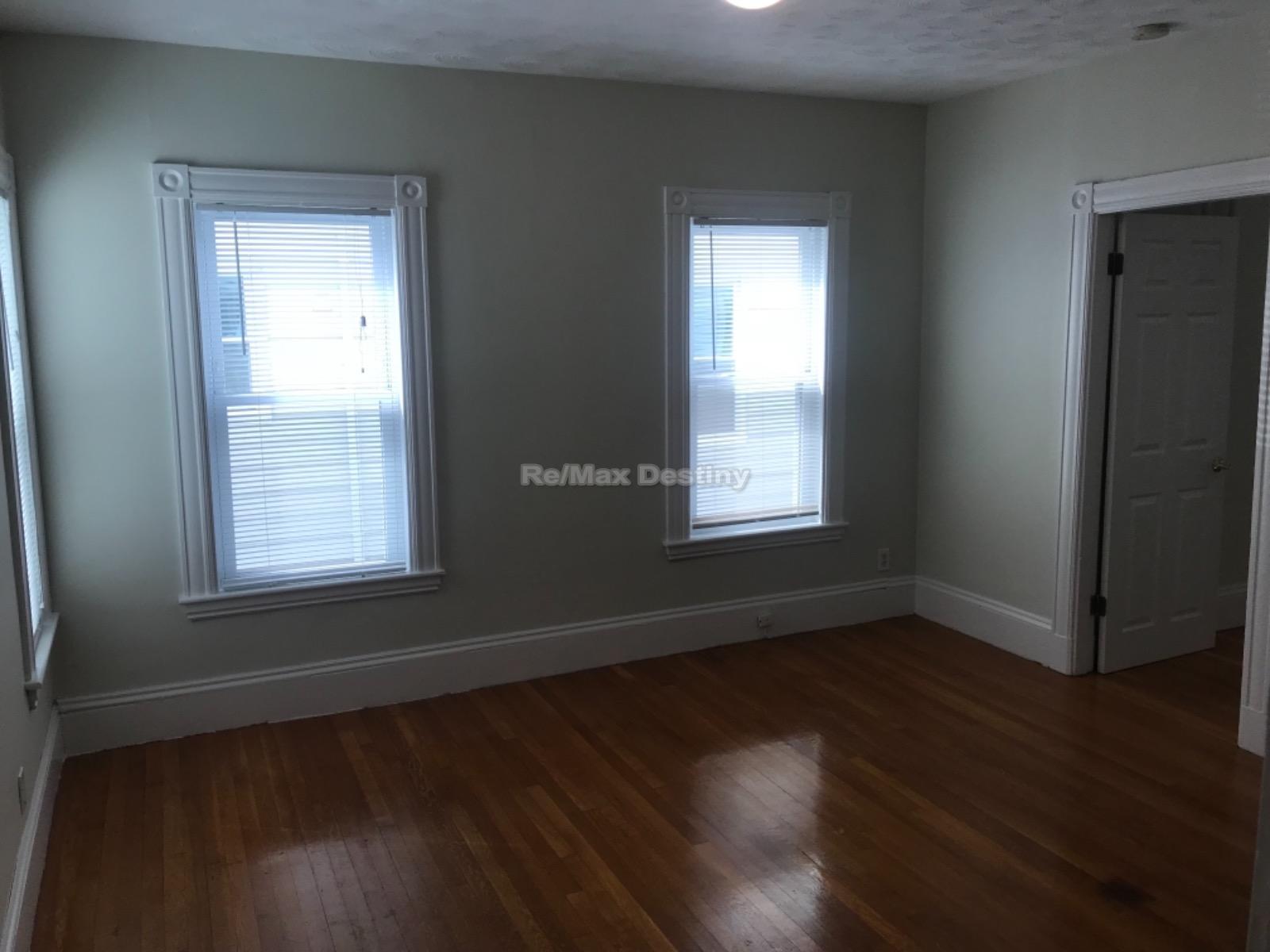 2 bed, 1 bath apartment for rent at 62 Grant St Unit 1, Somerville — photo 21 of 26