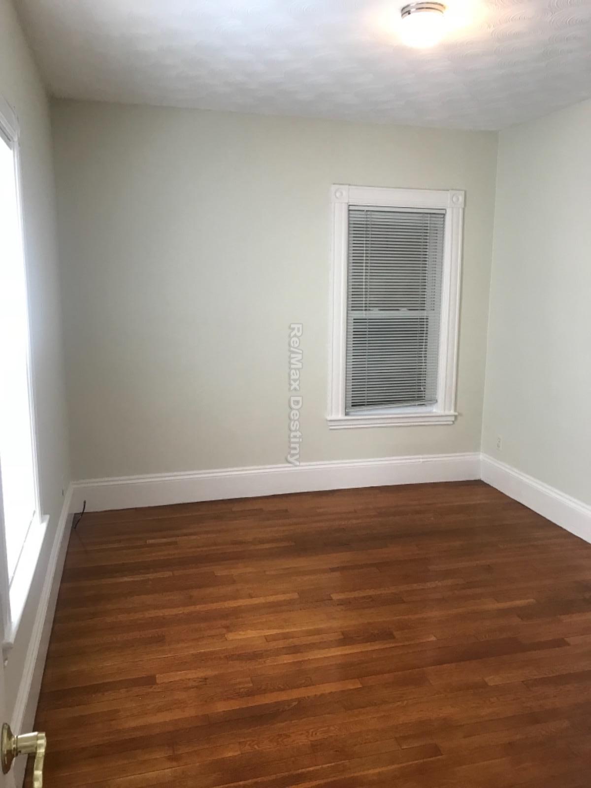 2 bed, 1 bath apartment for rent at 62 Grant St Unit 1, Somerville — photo 20 of 26