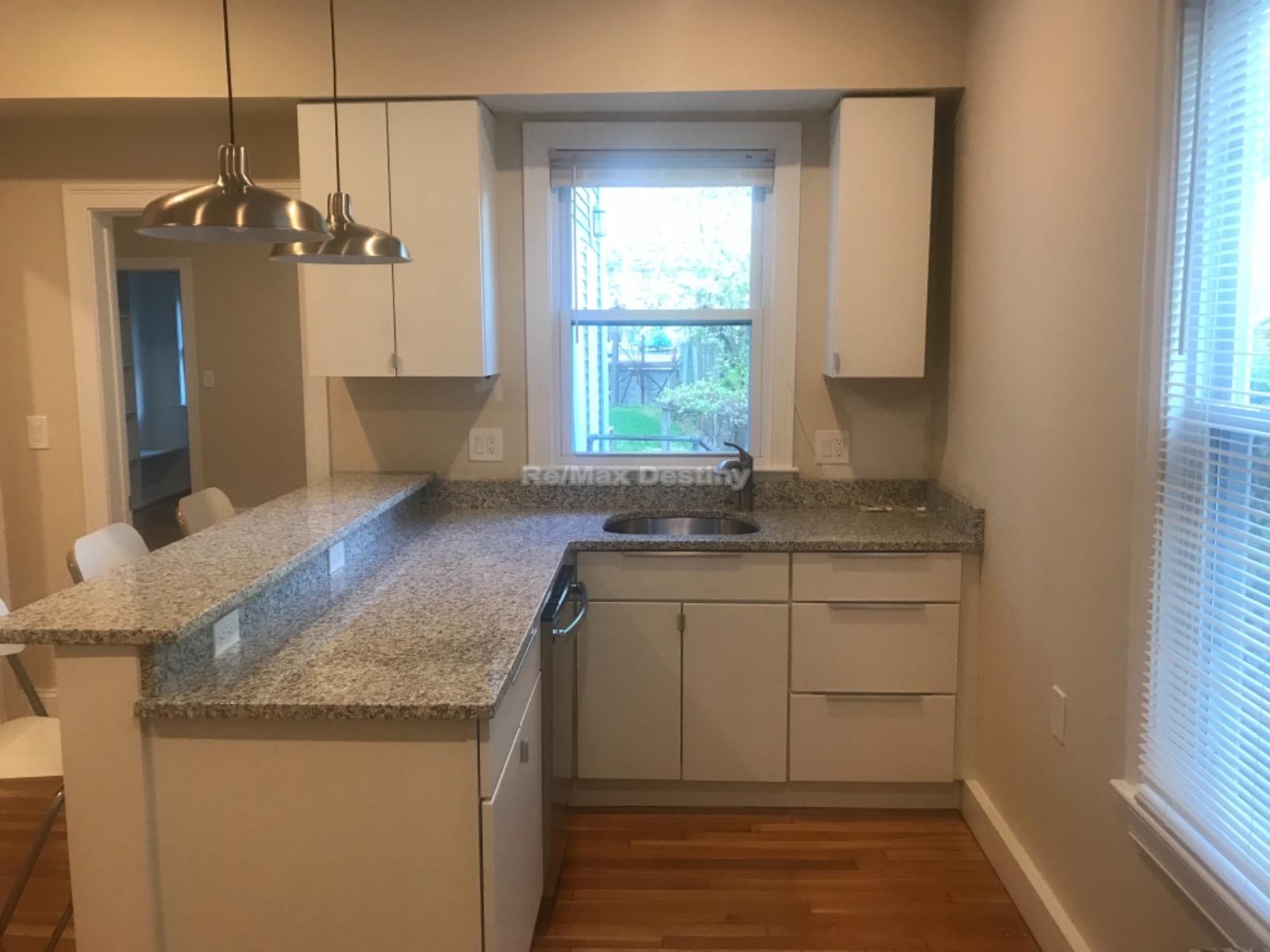 2 bed, 1 bath apartment for rent at 343 Beacon St Unit 1, Davis Square — photo 5 of 21