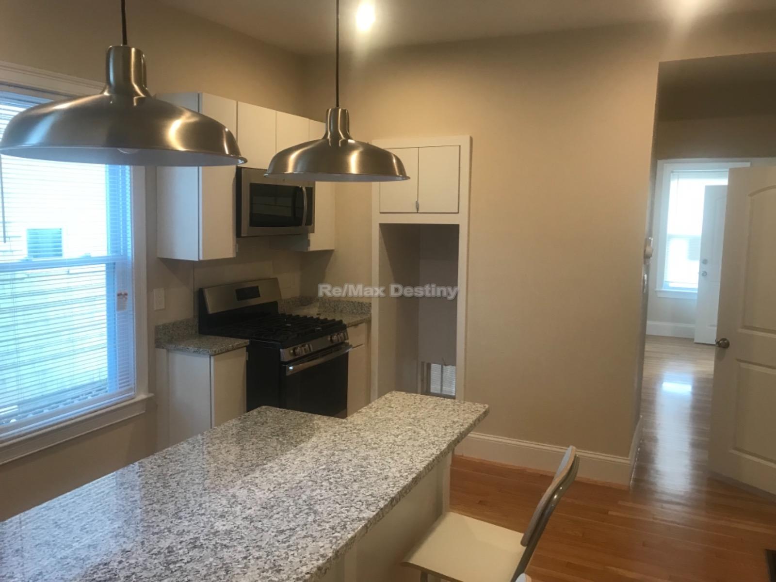 2 bed, 1 bath apartment for rent at 343 Beacon St Unit 1, Davis Square — photo 7 of 21