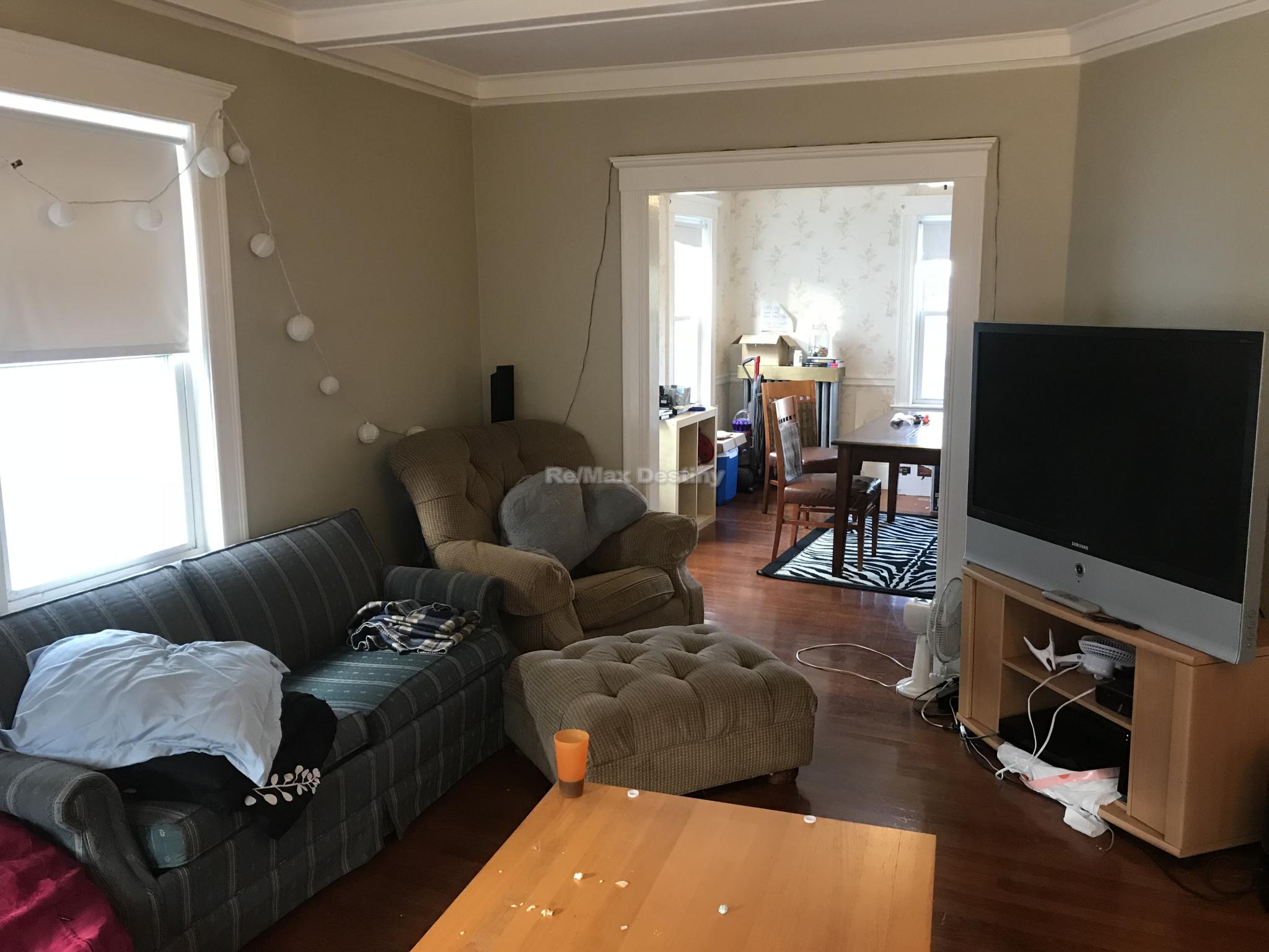 141 George St, Medford