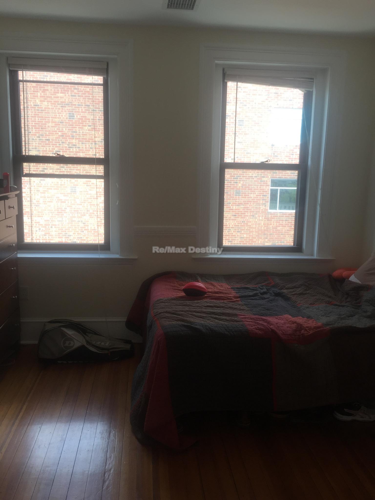2 bed, 1 bath apartment for rent at 881 Massachusetts Ave Unit 31, Mid Cambridge — photo 4 of 8