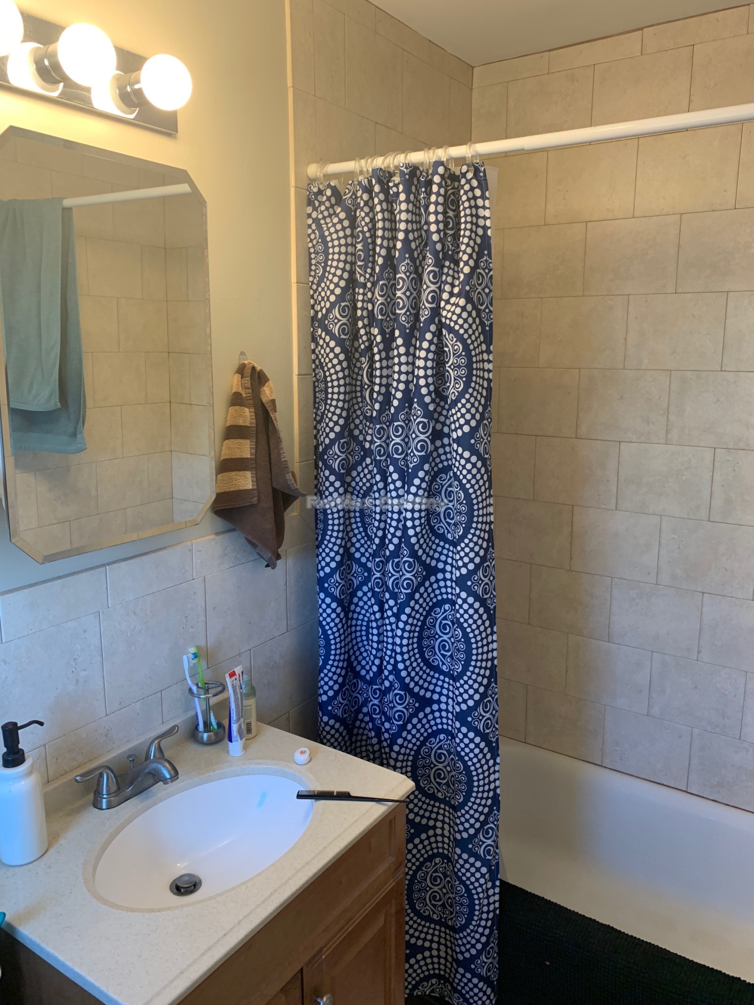 17 Endicott, Teele Square