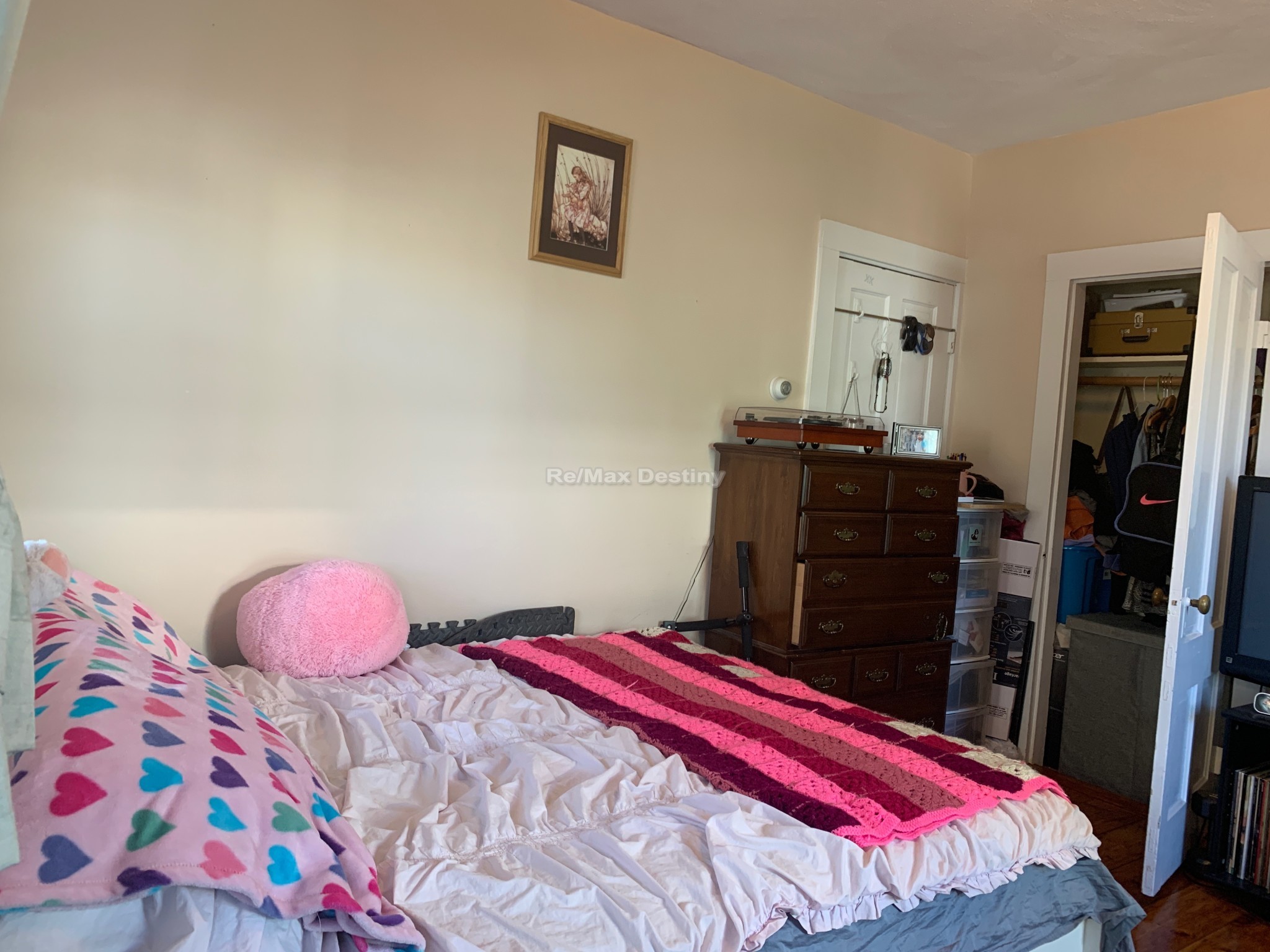 1 bed, 1 bath apartment for rent at 17 Endicott Unit 6, Somerville — photo 11 of 14