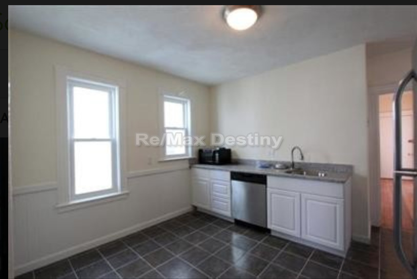 3 bed, 1 bath apartment for rent at 5 Partridge Ave Unit 3 COPY, Somerville — photo 4 of 28