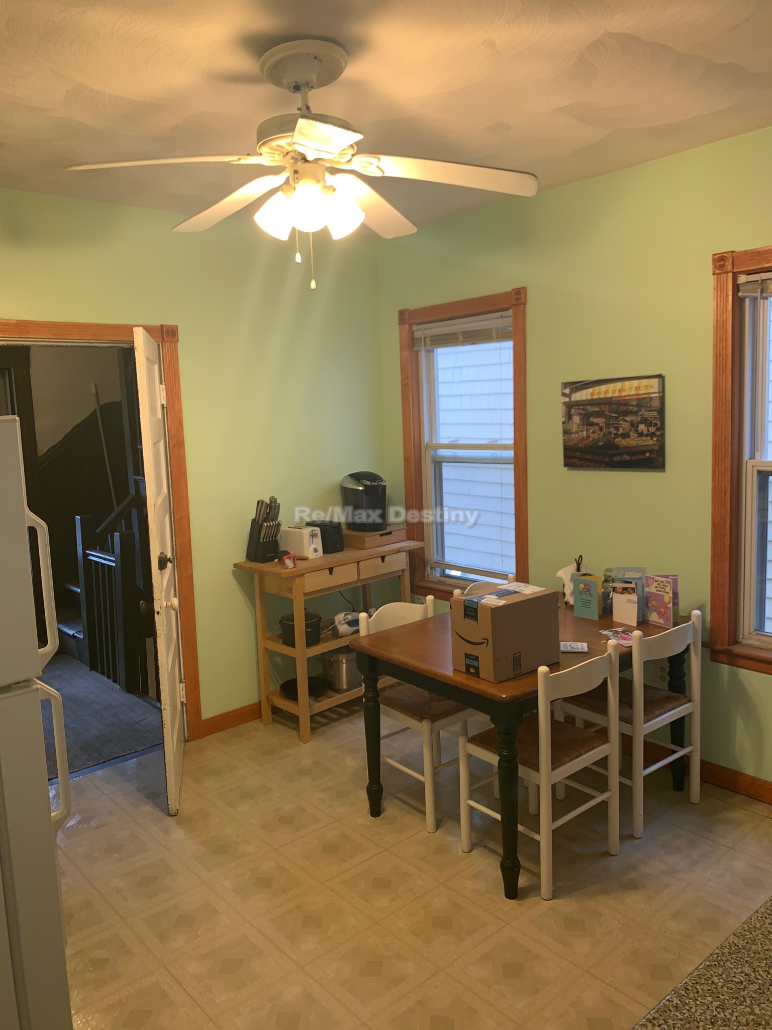 3 bed, 1 bath apartment for rent at 10 Dimick St Unit 2, Somerville — photo 4 of 11