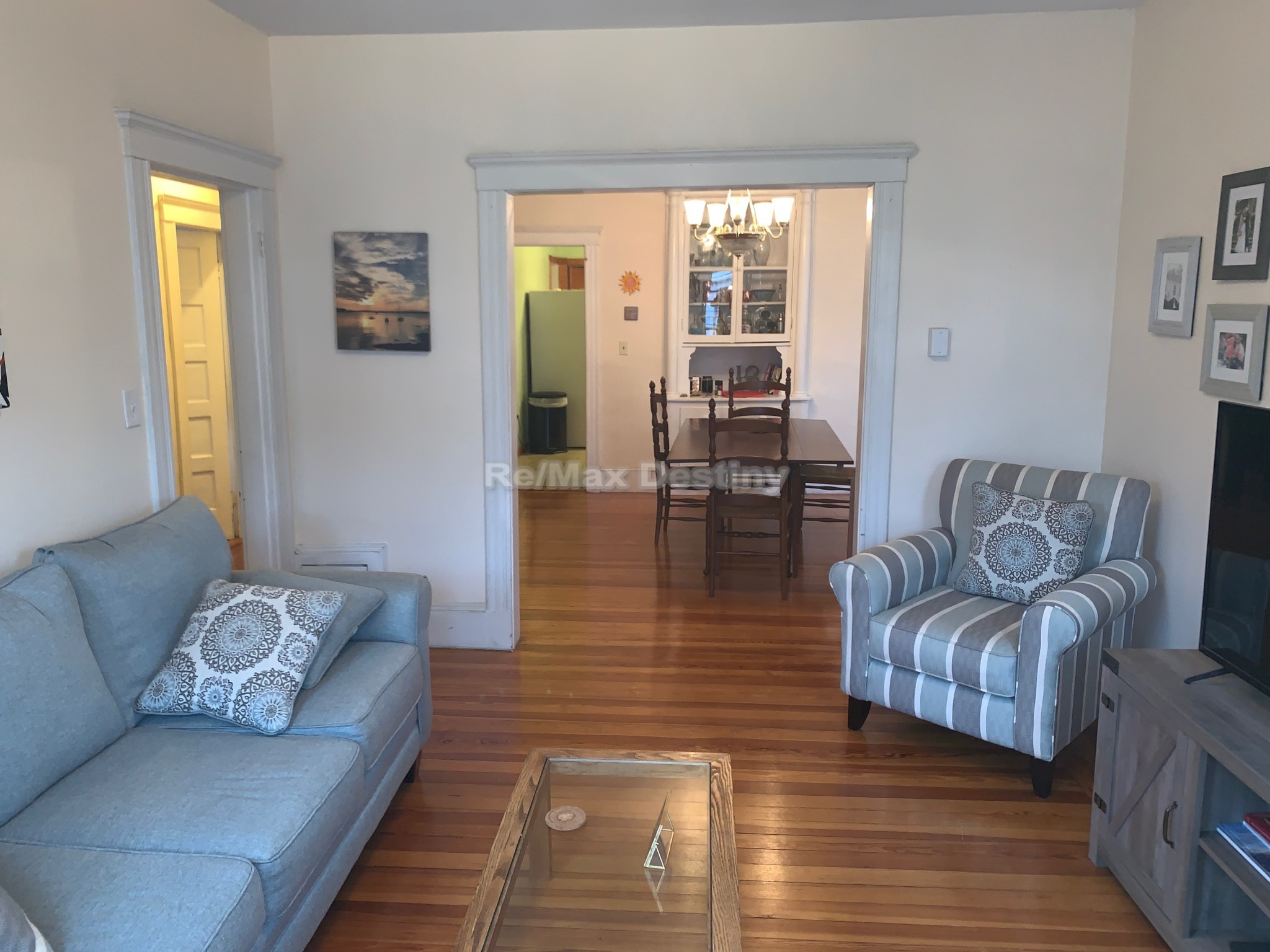 3 bed, 1 bath apartment for rent at 10 Dimick St Unit 2, Somerville — photo 9 of 11