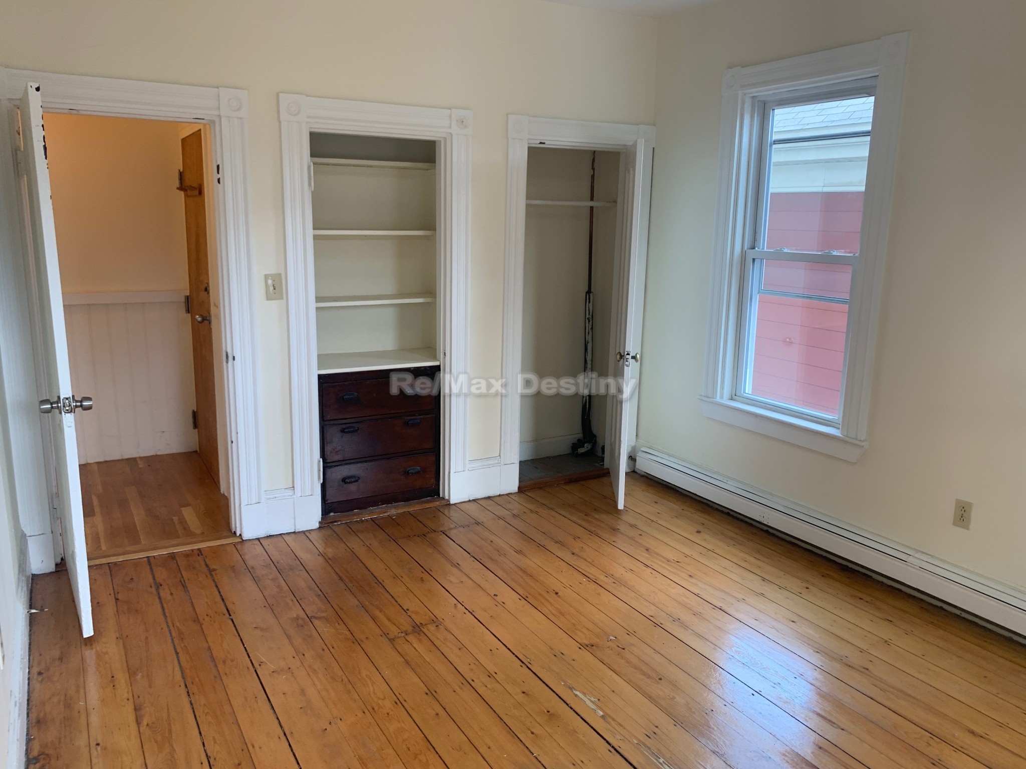 3 bed, 1 bath apartment for rent at 30 Otis St Unit 2, Somerville — photo 7 of 16
