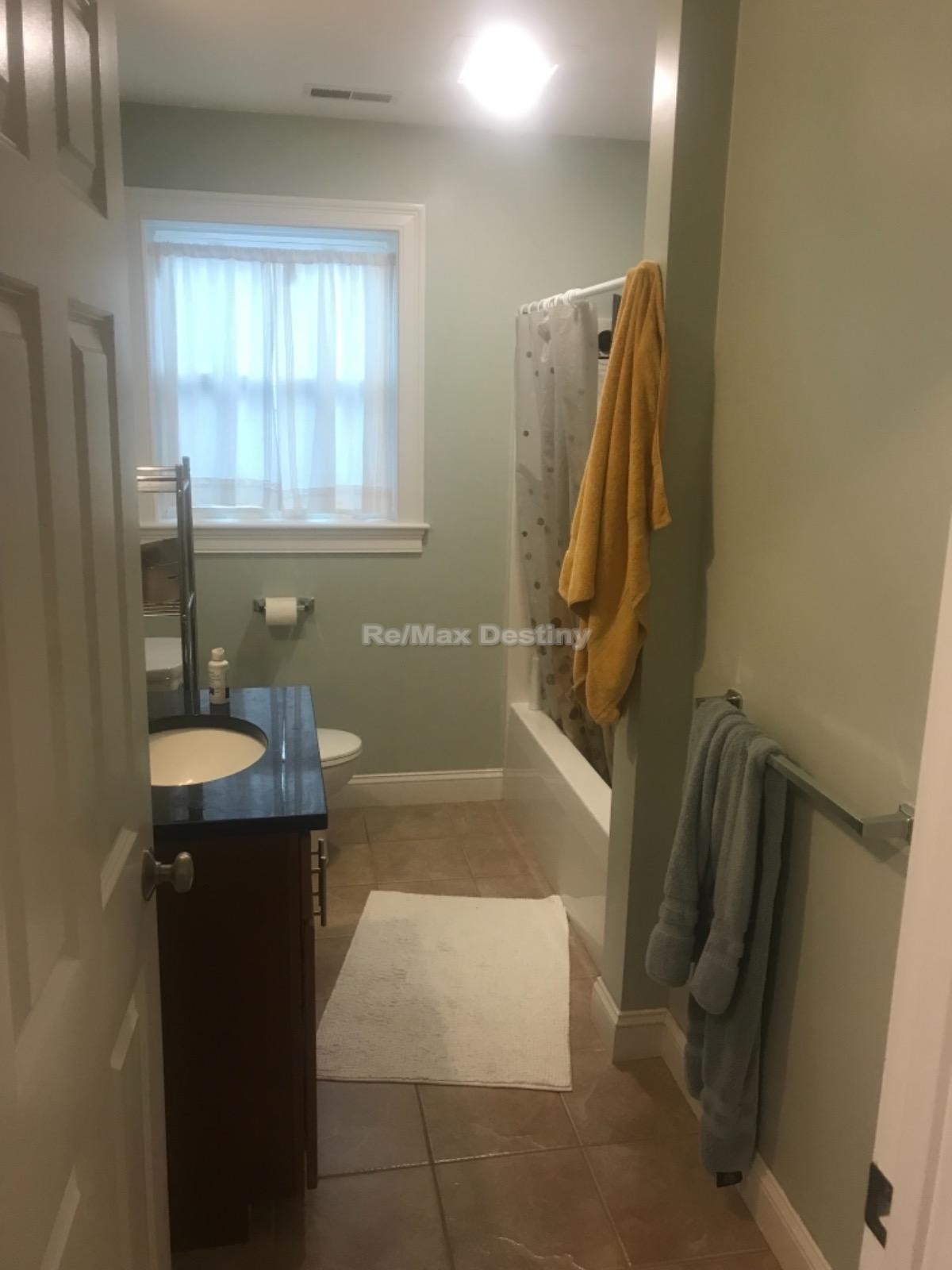 3 bed, 2 bath apartment for rent at 19 Calvin St Unit 2, Inman Square — photo 13 of 22