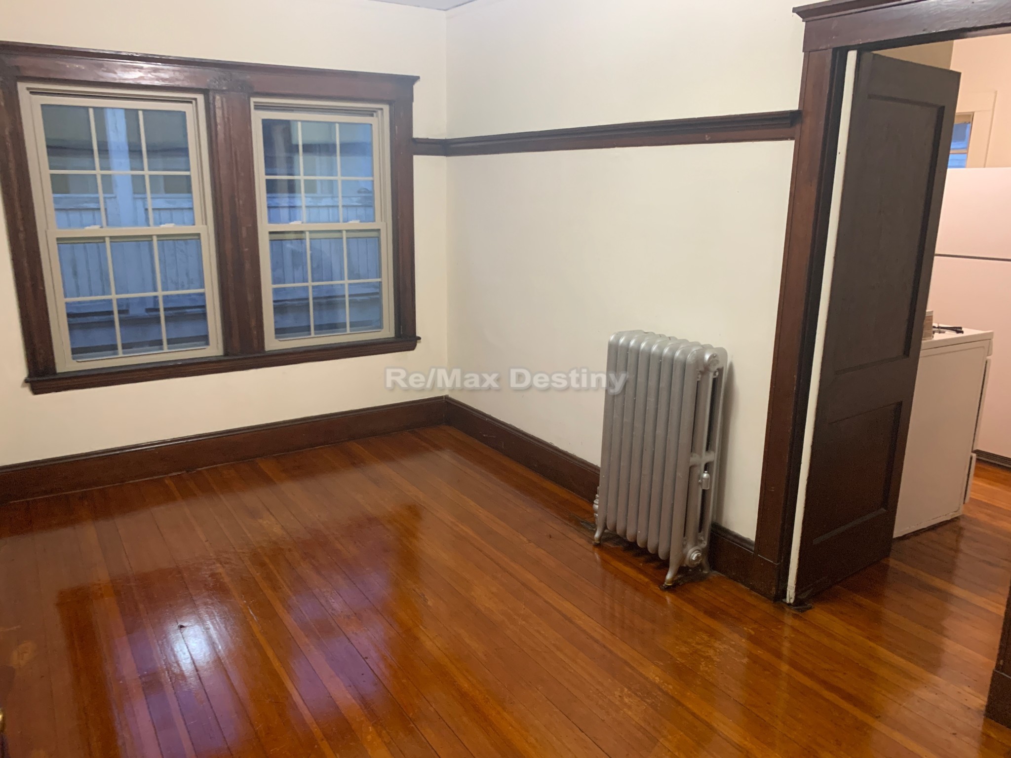 2 bed, 1 bath apartment for rent at 8 Charles E Ryan Rd Unit 1, Somerville — photo 4 of 15