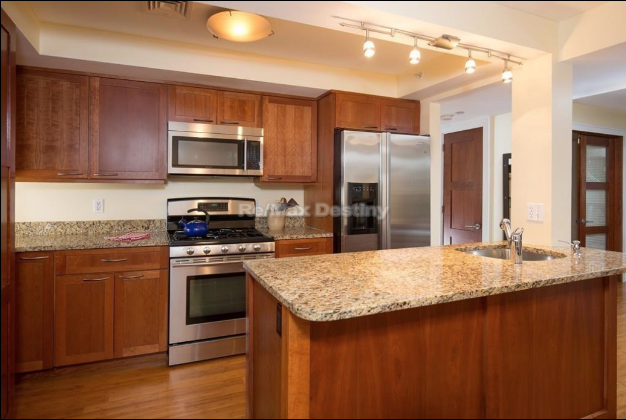 2 bed, 1 bath apartment for rent at 27 West St Unit 1, Mid Cambridge — photo 5 of 25