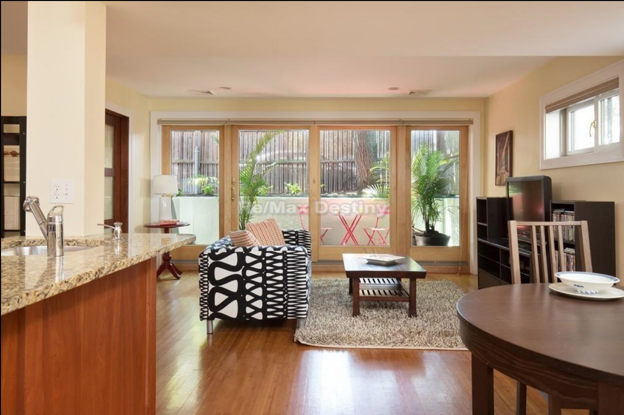 2 bed, 1 bath apartment for rent at 27 West St Unit 1, Mid Cambridge — photo 1 of 25