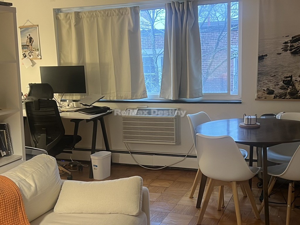 Photos of apartment on Harvard St.,Cambridge MA 02139