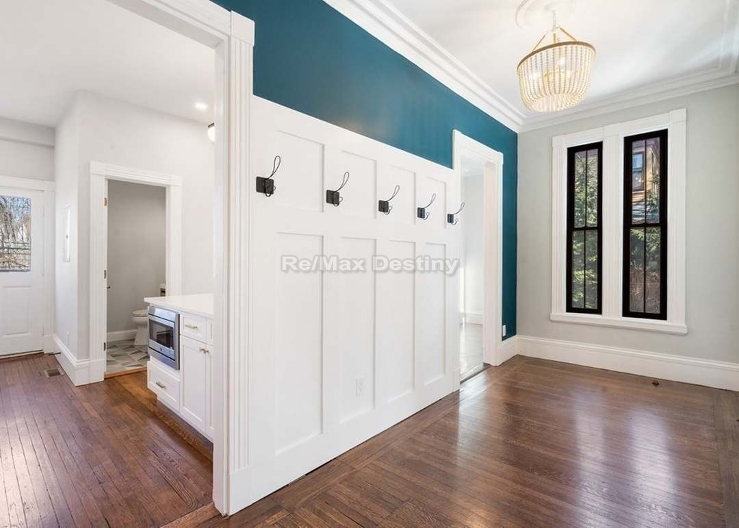 Photos of apartment on Monadnock St.,Boston MA 02125