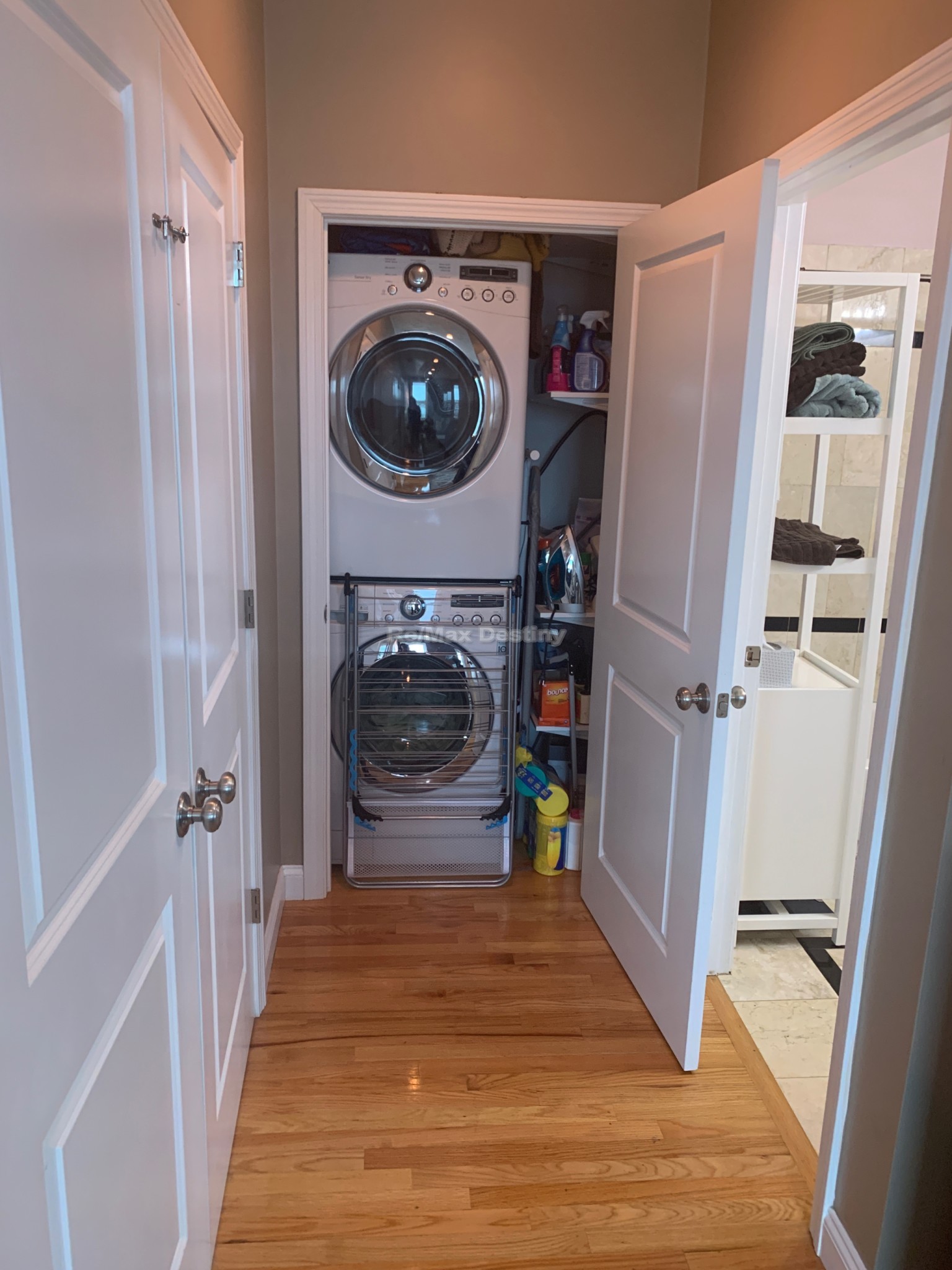 Photos of apartment on Fellsway W,Somerville MA 02145