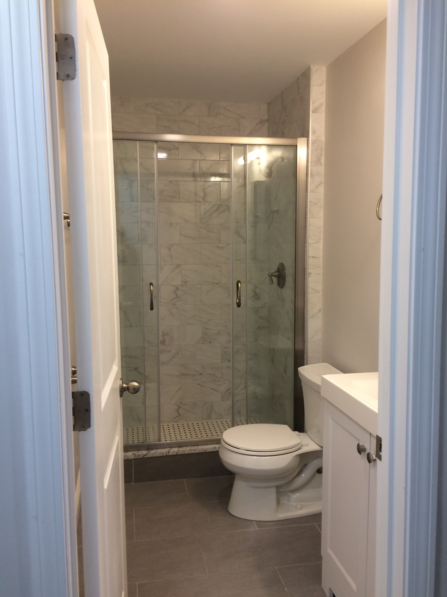 3 bed, 1 bath apartment for rent at 20 Clearway St Unit 6, Back Bay — photo 5 of 9