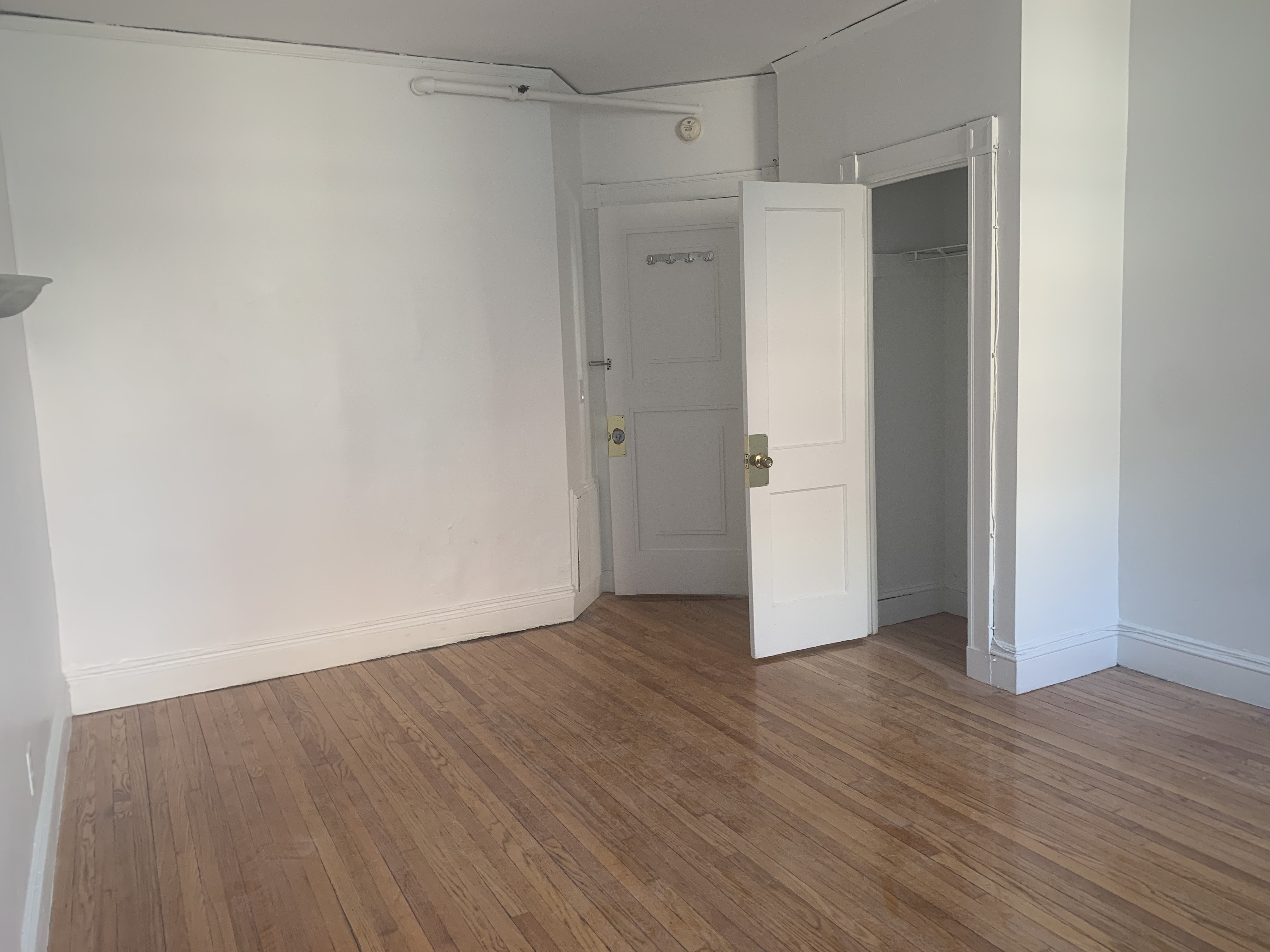 3 bed, 1 bath apartment for rent at 91 Westland Ave Unit 220A, Fenway — photo 10 of 15