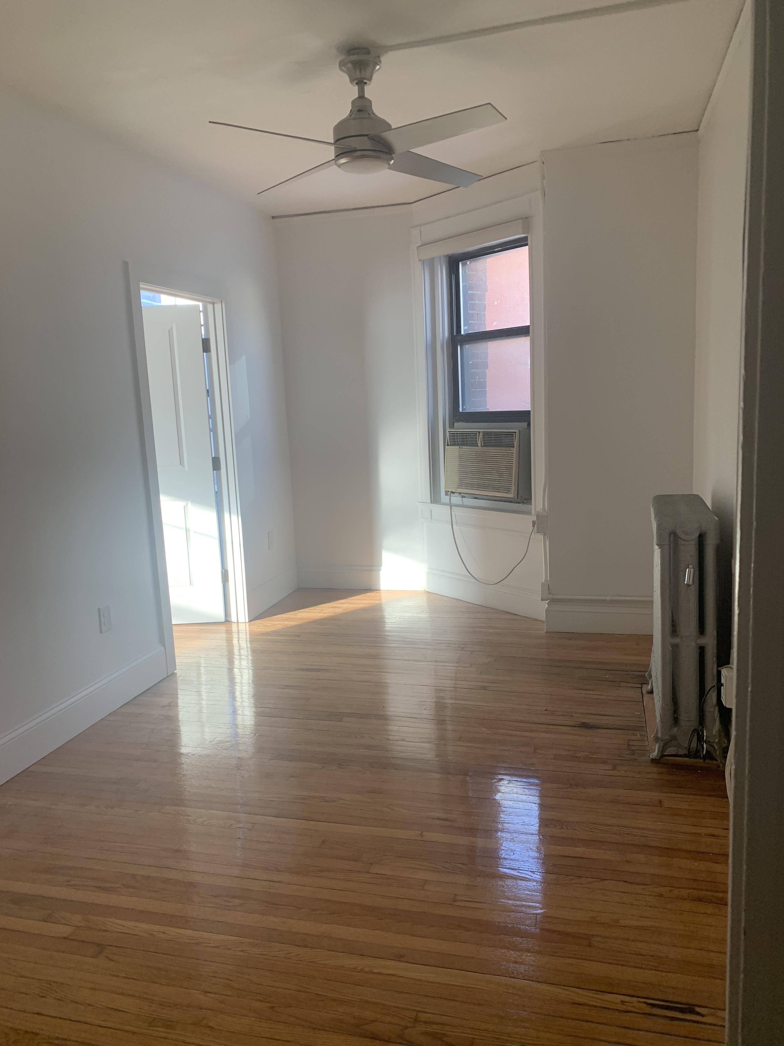 3 bed, 1 bath apartment for rent at 91 Westland Ave Unit 220A, Fenway — photo 4 of 15